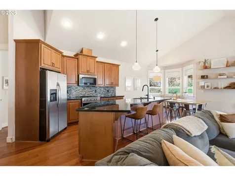 847 W S Street Washougal WA 98671