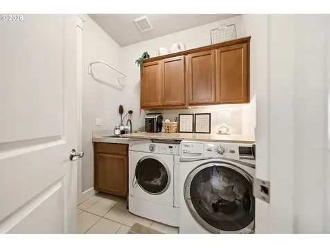 847 W S Street Washougal WA 98671