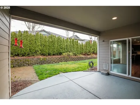 1840 West Meadows Drive NW Salem OR 97304