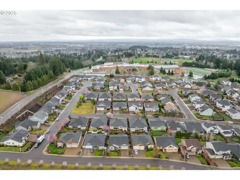 1840 West Meadows Drive NW Salem OR 97304