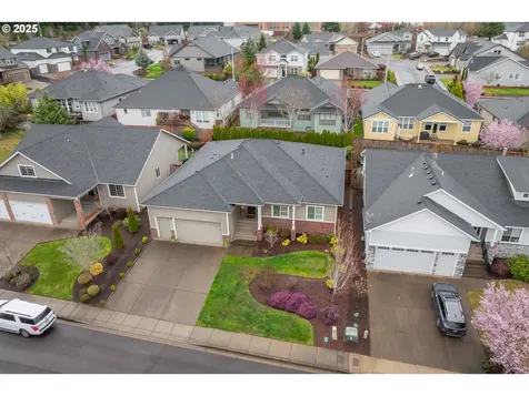 1840 West Meadows Drive NW Salem OR 97304
