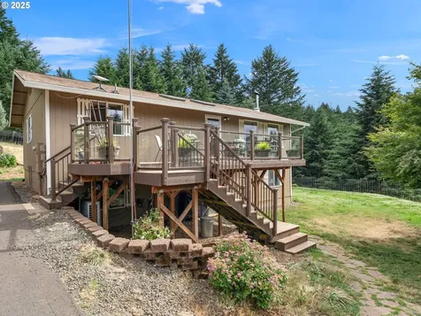 19791 NE Sunnycrest Road Newberg OR 97132
