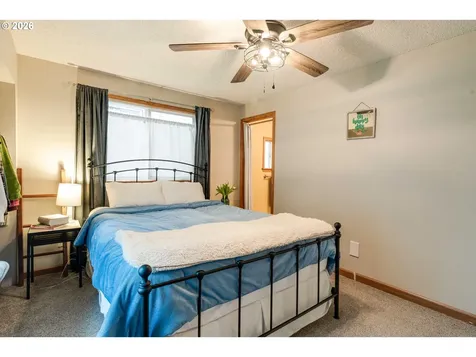 1318 SE Beaver Creek Lane Troutdale OR 97060