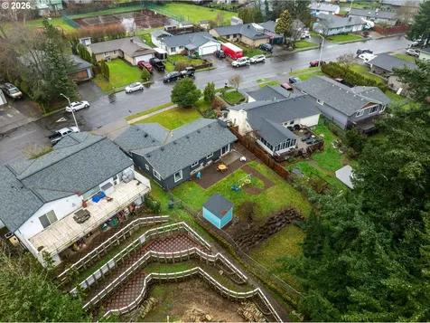 1318 SE Beaver Creek Lane Troutdale OR 97060