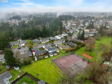 1318 SE Beaver Creek Lane Troutdale OR 97060