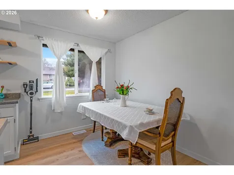 1318 SE Beaver Creek Lane Troutdale OR 97060