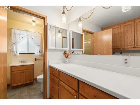 23836 NE 54th Street Vancouver WA 98682
