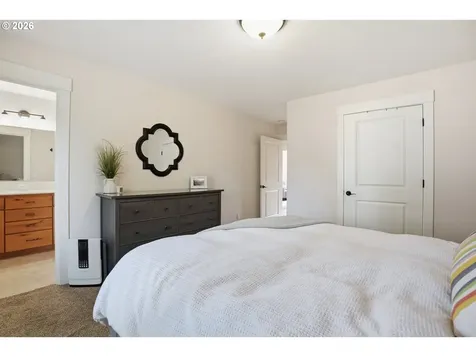 1343 NE Sunrise Lane Hillsboro OR 97124