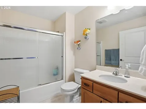 1343 NE Sunrise Lane Hillsboro OR 97124