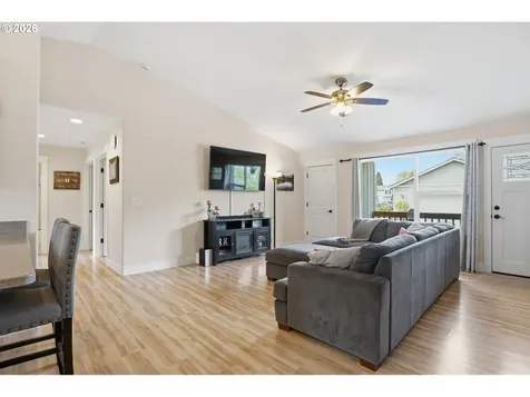 1343 NE Sunrise Lane Hillsboro OR 97124