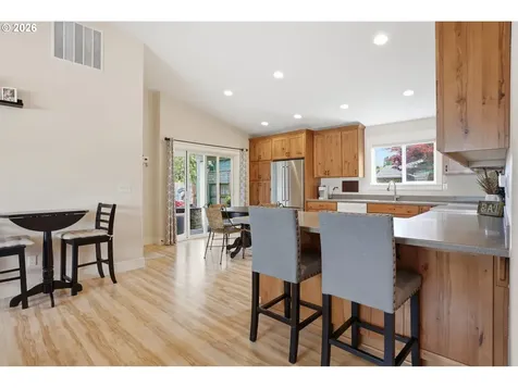 1343 NE Sunrise Lane Hillsboro OR 97124