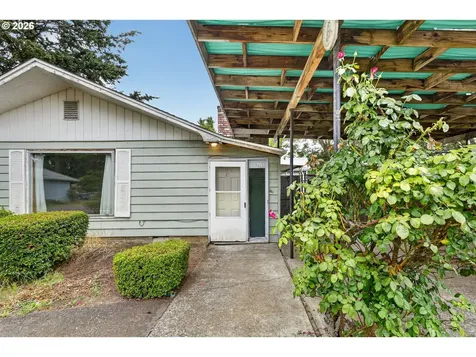 16701 SE Stephens Street Portland OR 97233