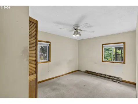 16701 SE Stephens Street Portland OR 97233