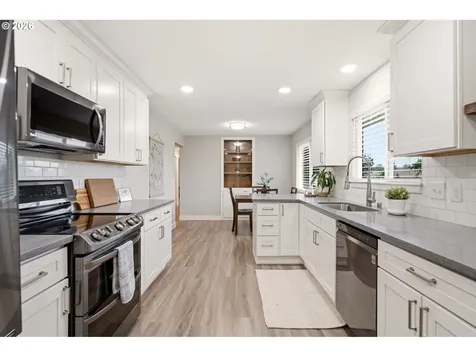 3920 NE Pacific Way Vancouver WA 98662