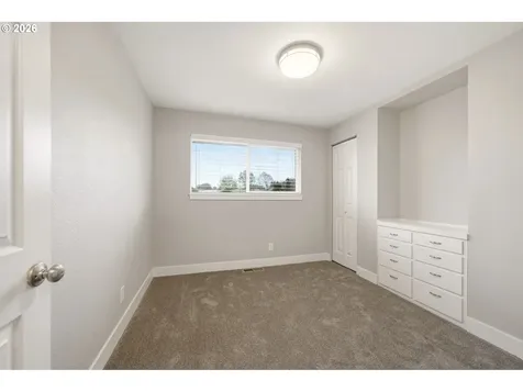 3920 NE Pacific Way Vancouver WA 98662