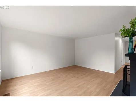 4523 NE 109th Avenue Portland OR 97220