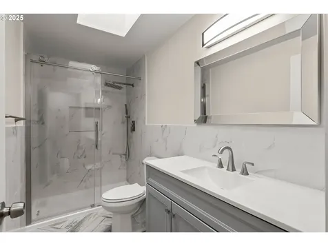 4523 NE 109th Avenue Portland OR 97220