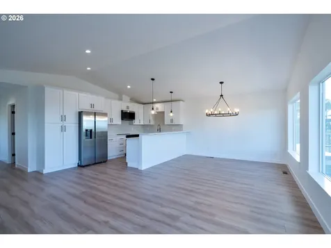 120 Crescent Street Oceanside OR 97134