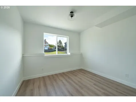 120 Crescent Street Oceanside OR 97134