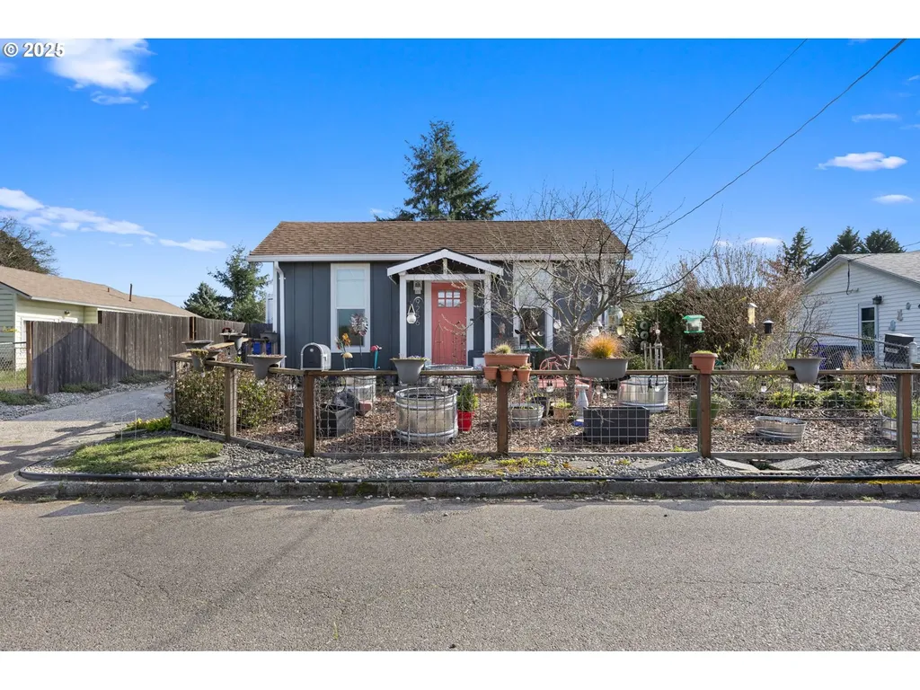 9256 SE Mill Street Portland OR 97216