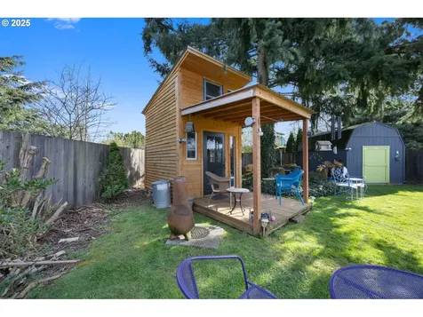 9256 SE Mill Street Portland OR 97216