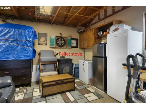 9256 SE Mill Street Portland OR 97216
