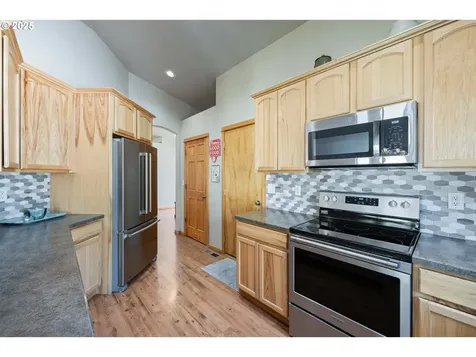 16676 Mcclintock Place La Pine OR 97739