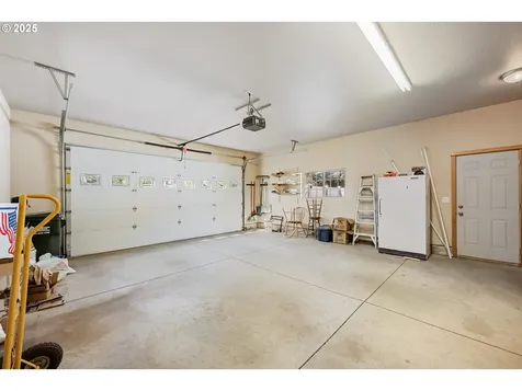 16676 Mcclintock Place La Pine OR 97739