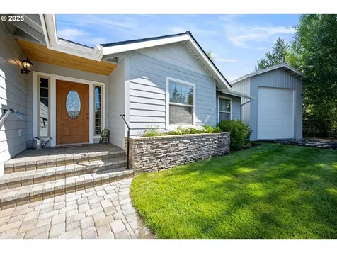 16676 Mcclintock Place La Pine OR 97739