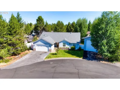 16676 Mcclintock Place La Pine OR 97739