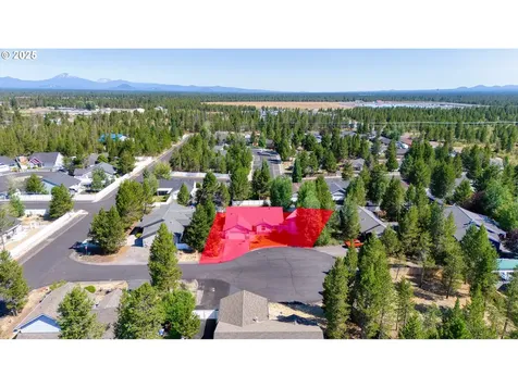 16676 Mcclintock Place La Pine OR 97739