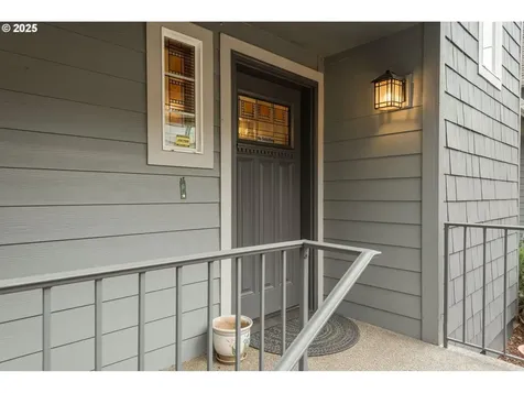 1226 SE 72nd Avenue Portland OR 97215