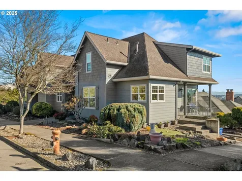 1226 SE 72nd Avenue Portland OR 97215