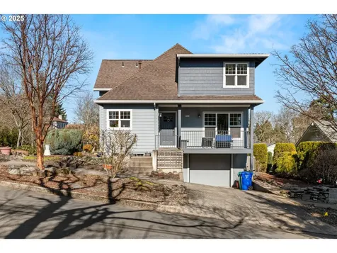 1226 SE 72nd Avenue Portland OR 97215