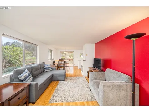 10919 E Mapleton Road Mapleton OR 97453