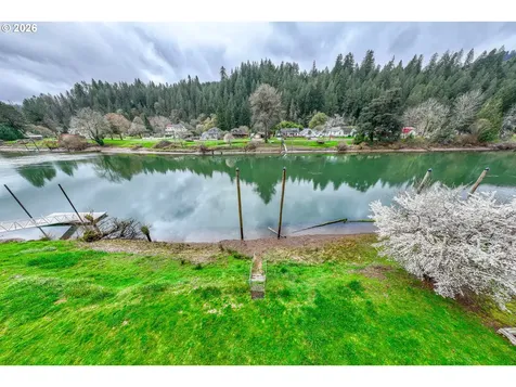 10919 E Mapleton Road Mapleton OR 97453