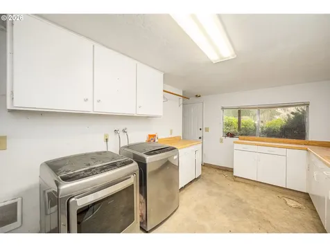 10919 E Mapleton Road Mapleton OR 97453