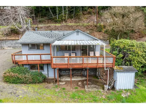 10919 E Mapleton Road Mapleton OR 97453