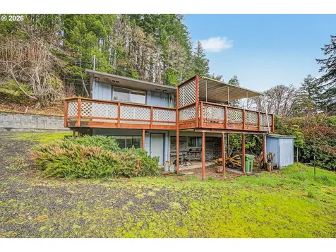 10919 E Mapleton Road Mapleton OR 97453