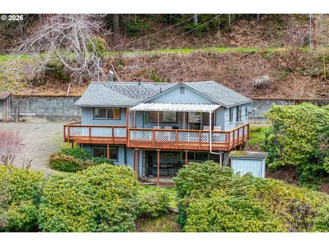 10919 E Mapleton Road Mapleton OR 97453