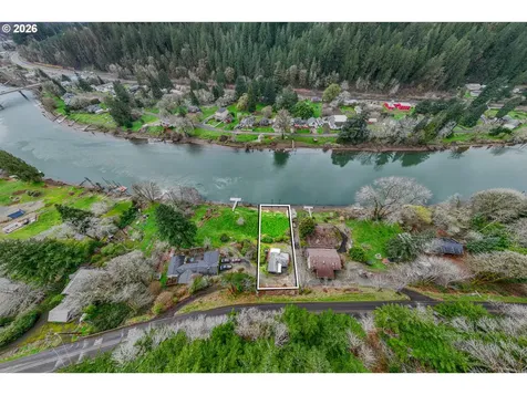 10919 E Mapleton Road Mapleton OR 97453