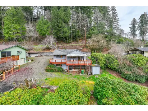10919 E Mapleton Road Mapleton OR 97453