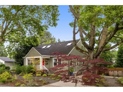 7928 SE 21st Avenue Portland OR 97202