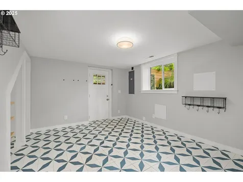 7928 SE 21st Avenue Portland OR 97202