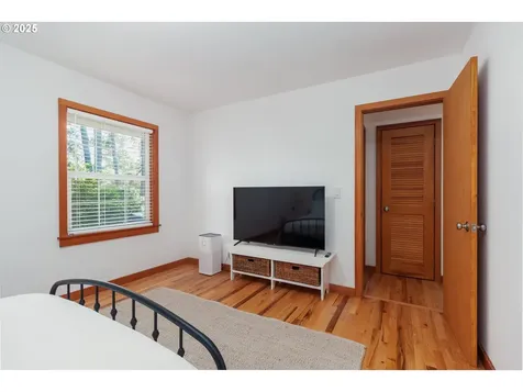 5415 Hacienda Avenue Lincoln City OR 97367