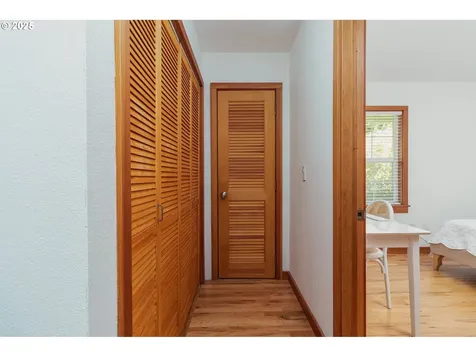 5415 Hacienda Avenue Lincoln City OR 97367