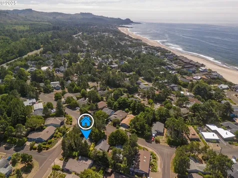 5415 Hacienda Avenue Lincoln City OR 97367