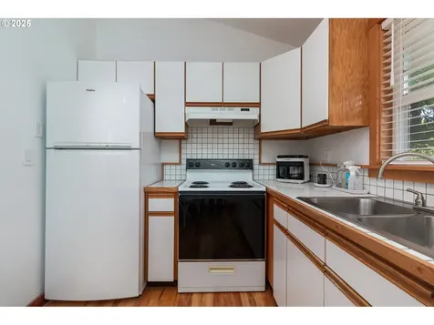 5415 Hacienda Avenue Lincoln City OR 97367