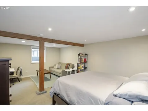 4612 NE 15th Avenue Portland OR 97211