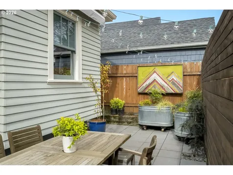 4612 NE 15th Avenue Portland OR 97211